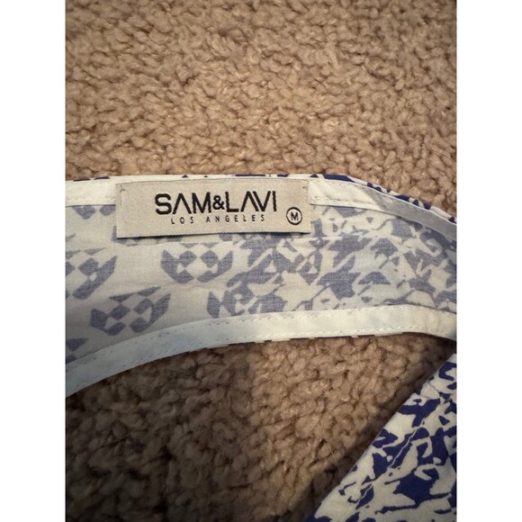 Sam & LaVi Tank Top – White with Light Blue Accents, Size M - Picture 3 of 3